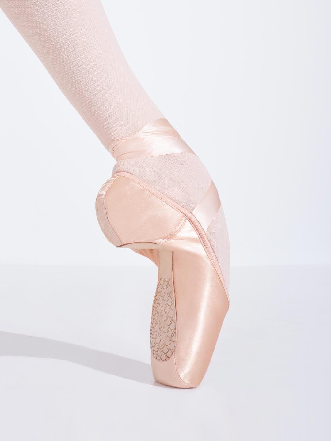 1127W Cambre Tapered Toe Petal Pink W 10.5 886275245786